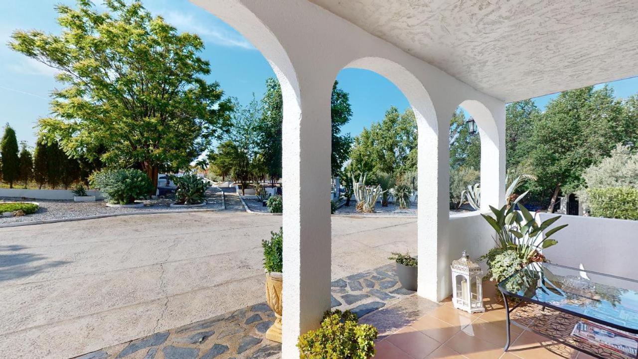 Casa Lucia Bed and Breakfast Caniles Εξωτερικό φωτογραφία